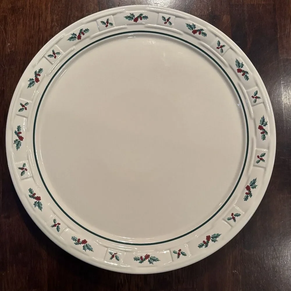 Longaberger Pottery Serving / Chop Platter Holly Berry Christmas 14